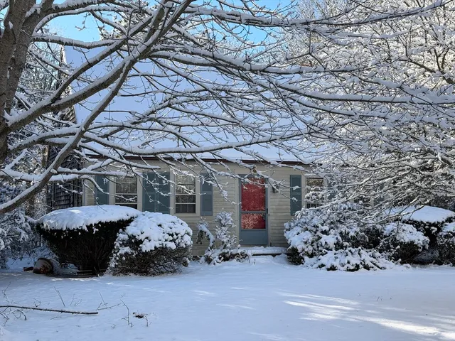 $449,900 | 147 Chippingstone Road, Marstons Mills, MA 02648