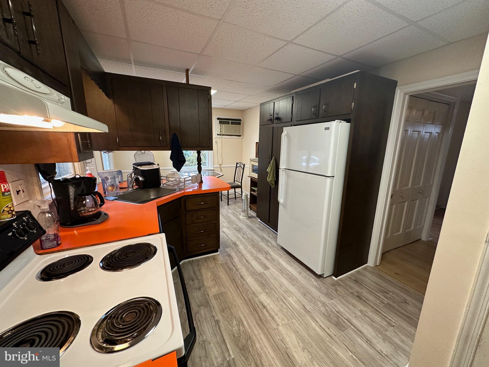 1950 Terwood Road Huntingdon Valley, PA 19006 - Photo 12 of 22