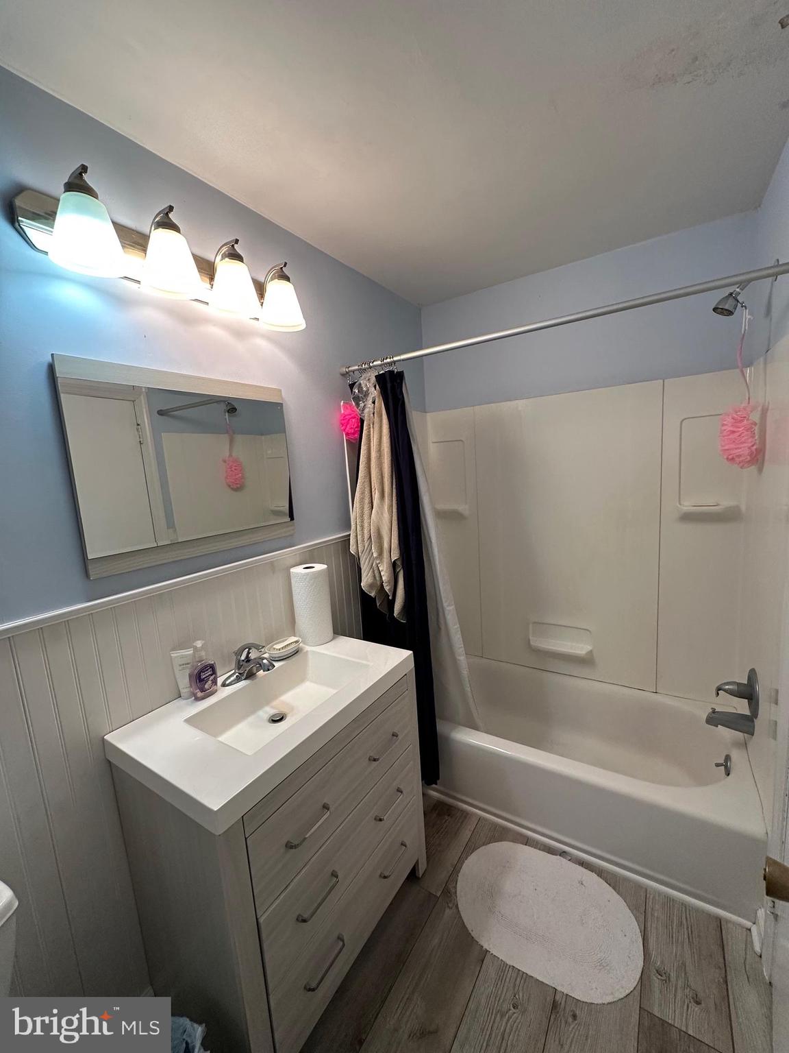 1950 Terwood Road Huntingdon Valley, PA 19006 - Photo 18 of 22