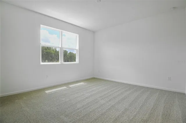 $289,950 | 745 Lake Dell Drive, Dundee, FL 33838