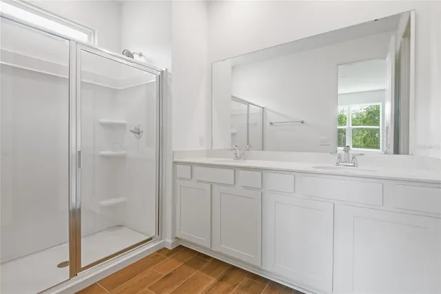 $289,950 | 745 Lake Dell Drive, Dundee, FL 33838