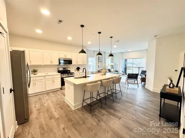 $1,950 | 175 West Black Street, Unit 201, Rock Hill, SC 29730