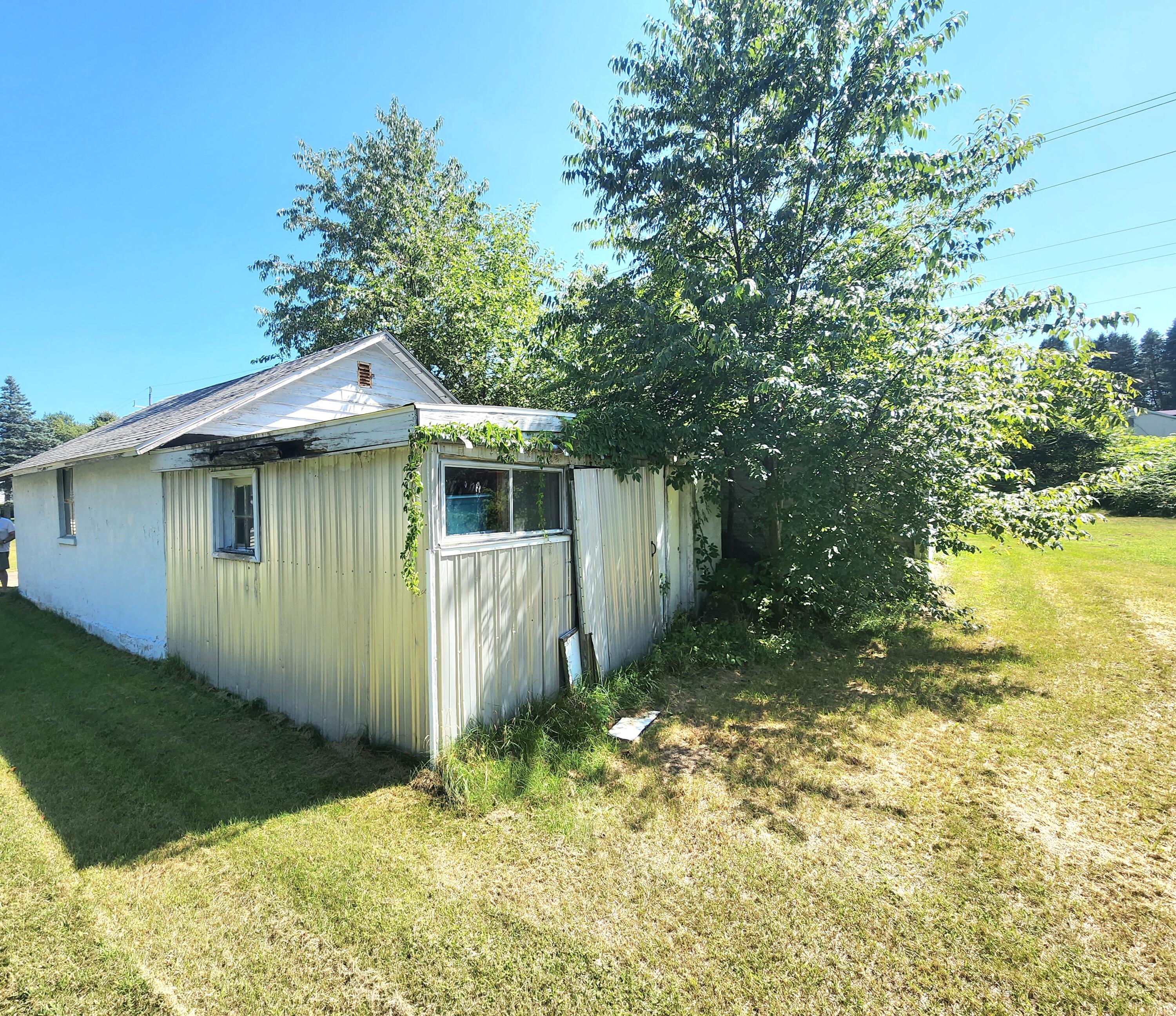256 Sprague Road Coldwater, MI 49036 - Photo 27 of 27 Garage 2- workshop