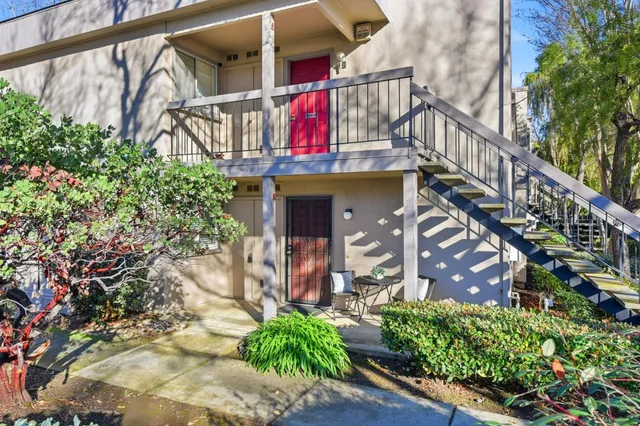 $680,000 | 831 West California Avenue, Unit K, Sunnyvale, CA 94086