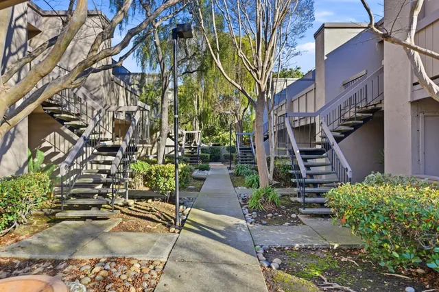 $680,000 | 831 West California Avenue, Unit K, Sunnyvale, CA 94086