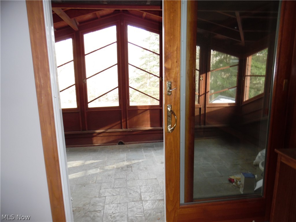 17050 Valley Road Chagrin Falls, OH 44023 - Photo 12 of 18 Gallery Image 12