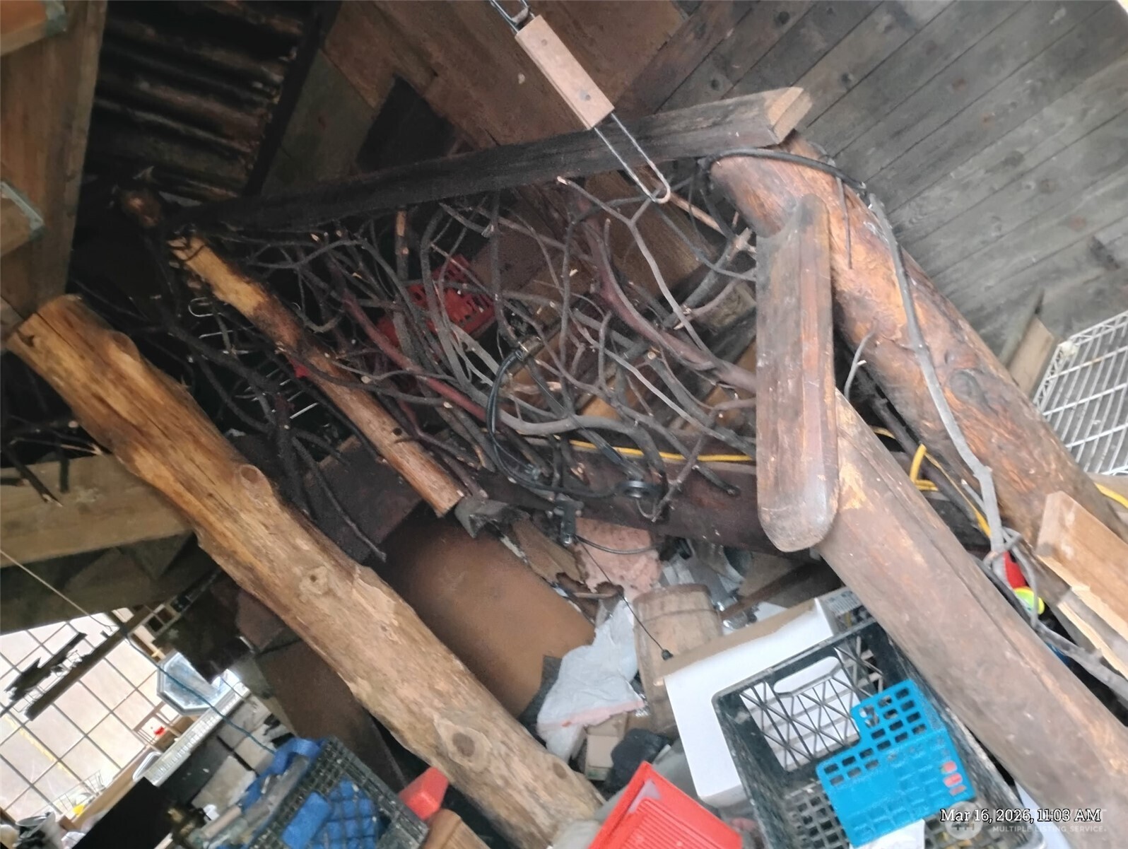 611 East Daniels Road Shelton, WA 98584 - Photo 2 of 11 a view of water heater room