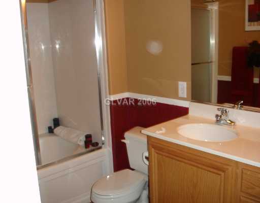 9105 Ripple Ridge Avenue, Unit 101 Las Vegas, NV 89149 - Photo 6 of 8 Master Bath/Spa.