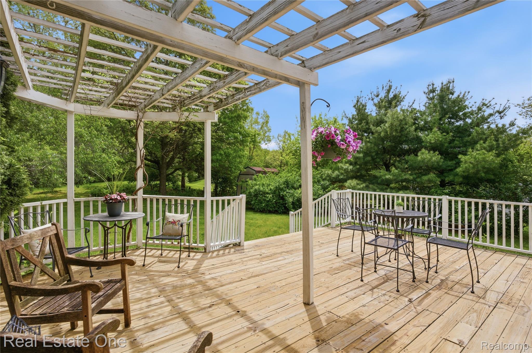 415 Ventnor Lane Howell, MI 48843 - Photo 28 of 36