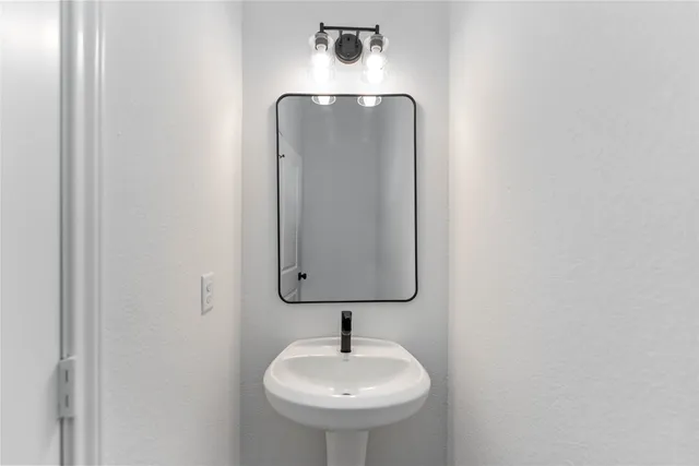 $420,000 | 4713 Mallow Street, Unit C/D, Houston, TX 77033