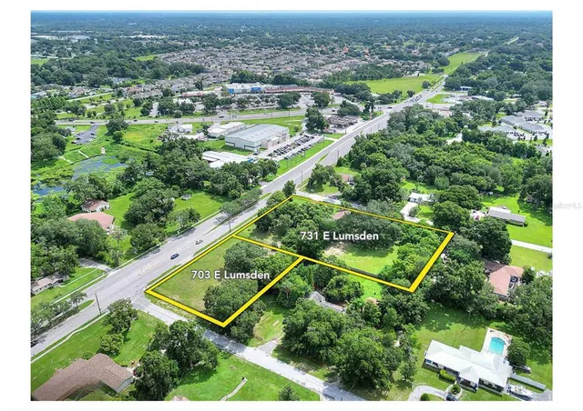 $450,000 | 703 East Lumsden Road, Brandon, FL 33511