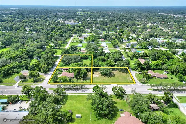 $450,000 | 703 East Lumsden Road, Brandon, FL 33511