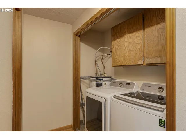 $240,000 | 12173 Southeast 104th Court, Happy Valley, OR 97086