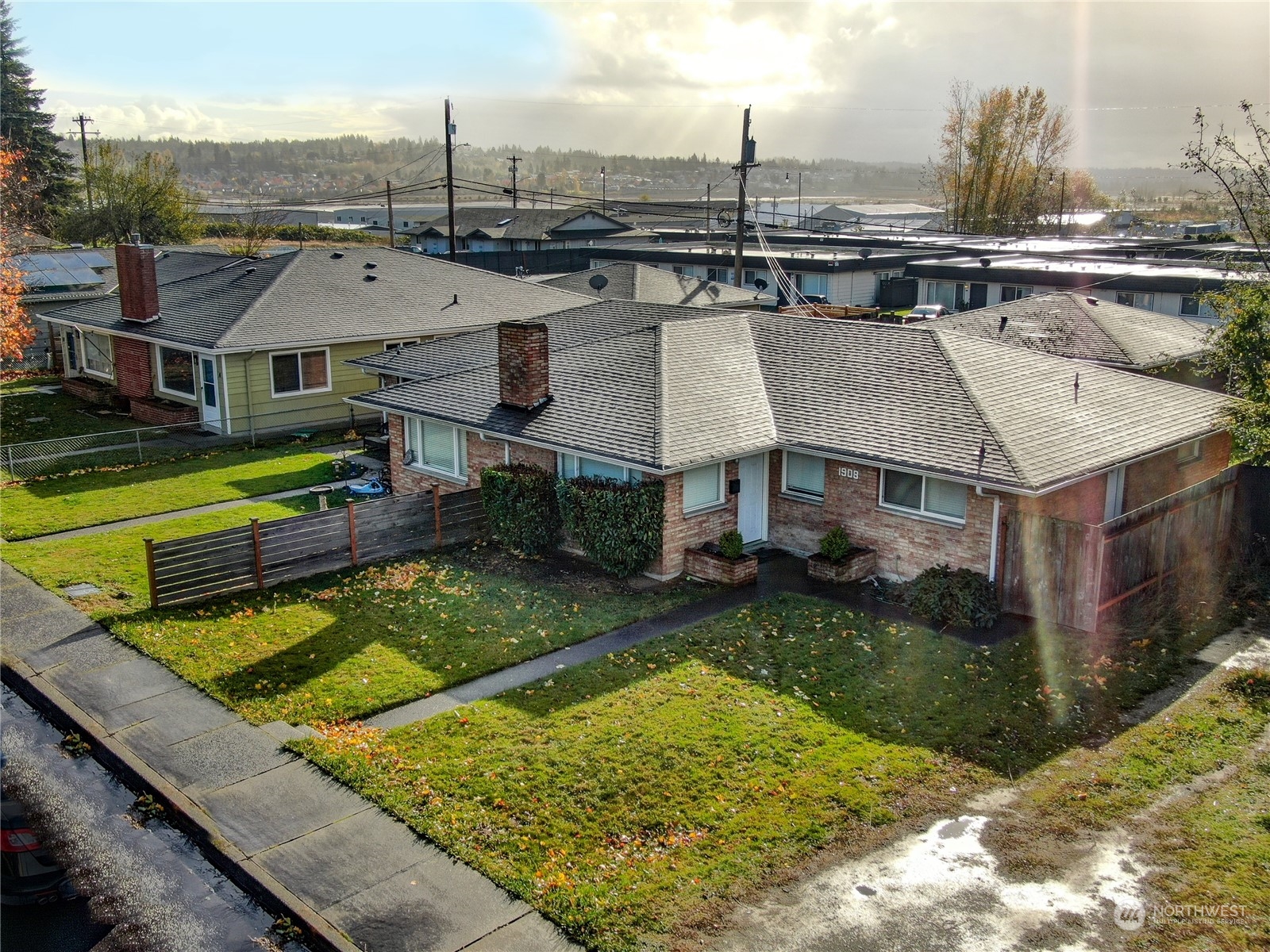 1908 2nd Street Marysville, WA 98270 - Photo 4 of 18