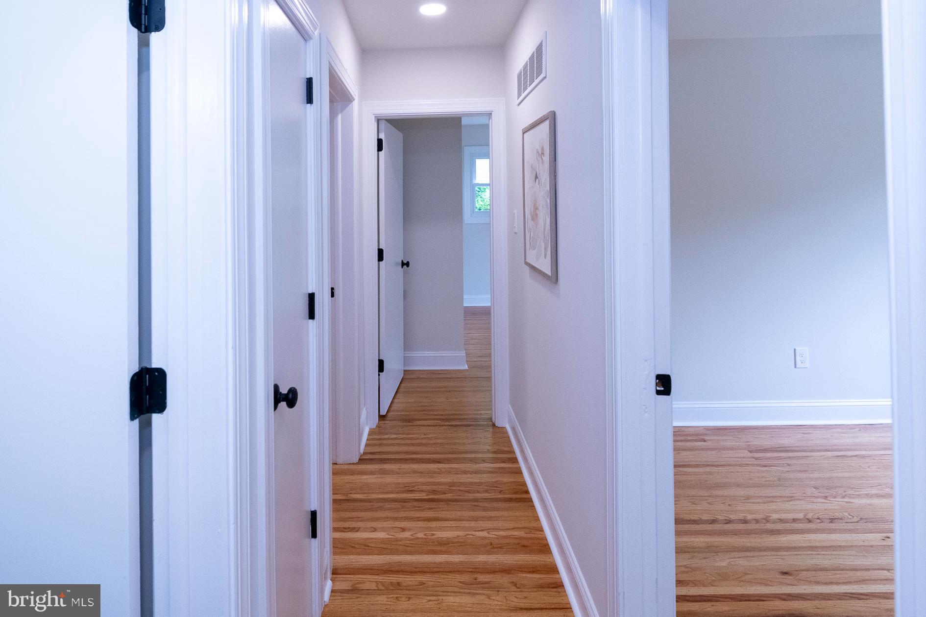 413 Ellis Road Havertown, PA 19083 - Photo 14 of 39