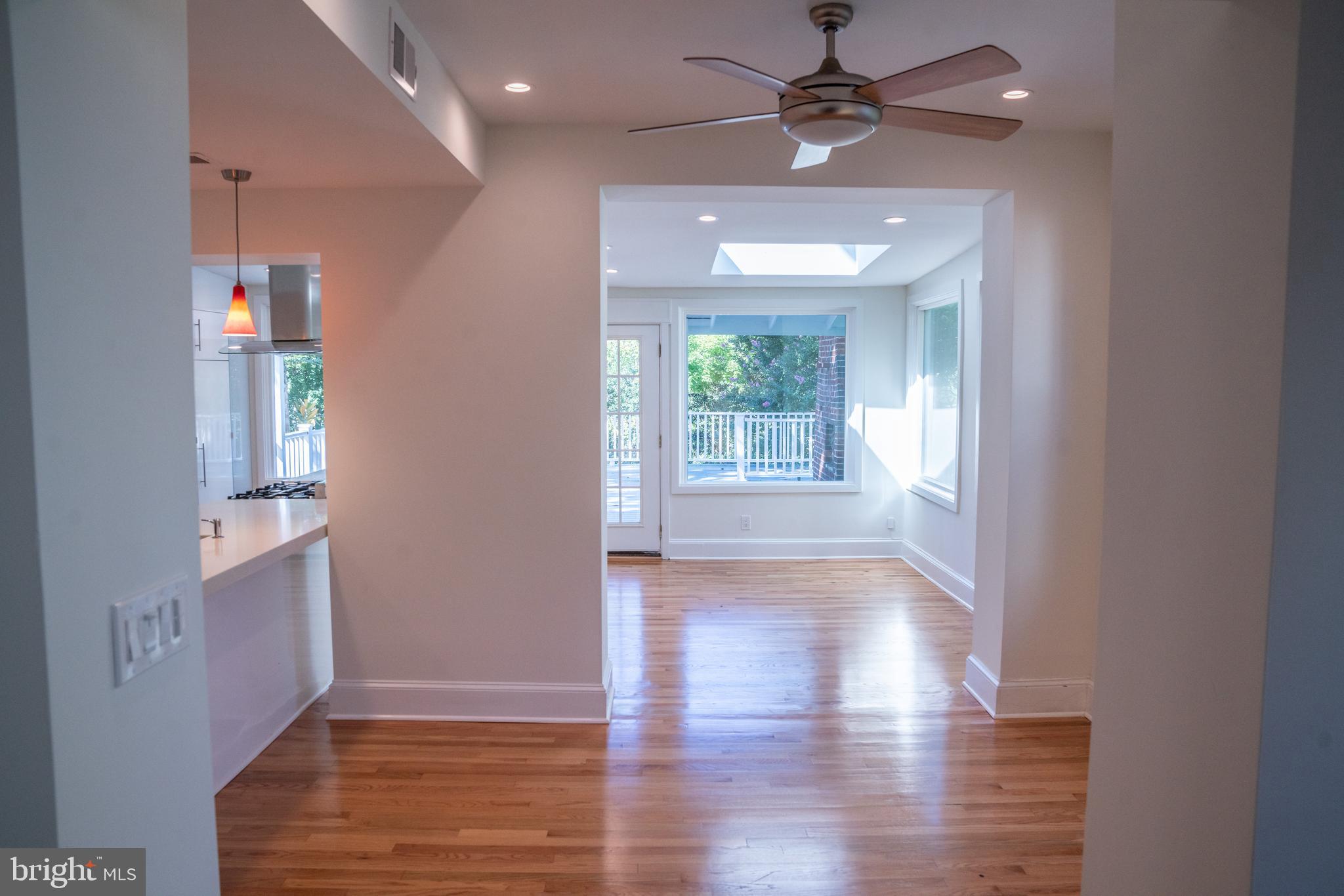 2816 38th Street Northwest Washington, DC 20007 - Photo 9 of 37