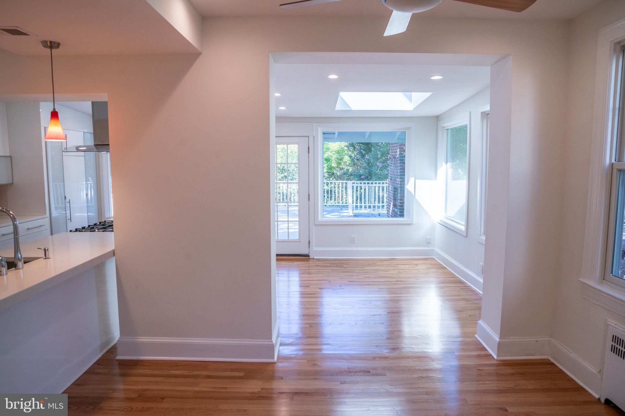 2816 38th Street Northwest Washington, DC 20007 - Photo 10 of 37