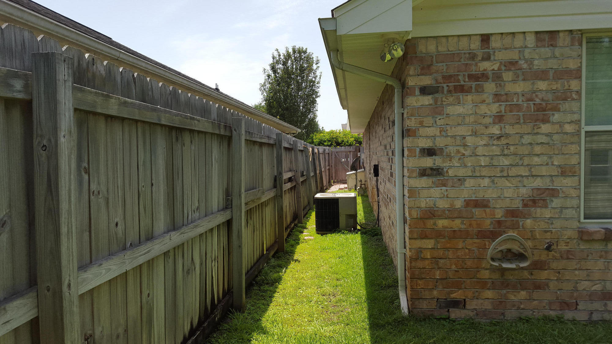 622 Randall Roberts Road Fort Walton Beach, FL 32547 - Photo 3 of 5 622 randall rob