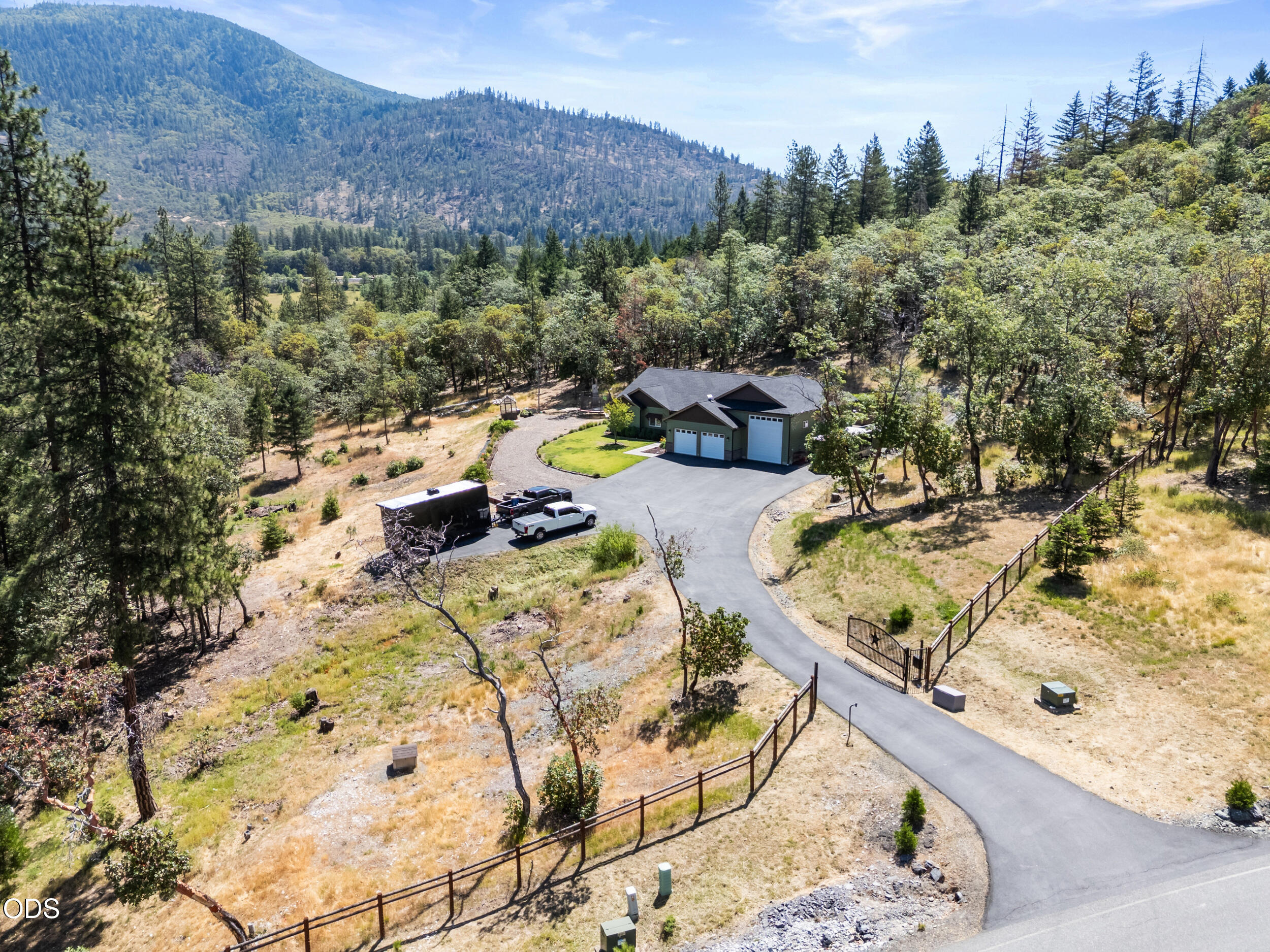125 McKenzie Ridge Road Grants Pass, OR 97526 - Photo 51 of 62