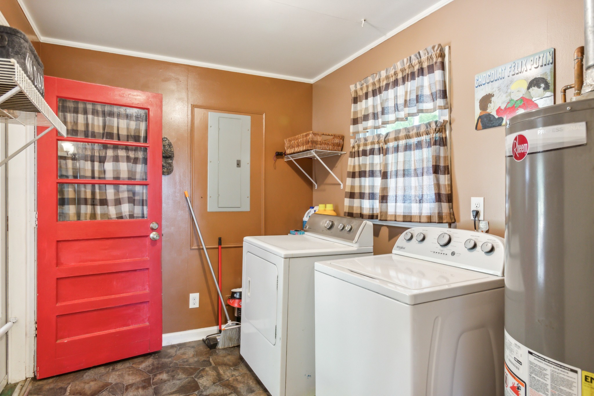 571 Jackson Road Portland, TN 37148 - Photo 20 of 24 a utility room with dryer and washer