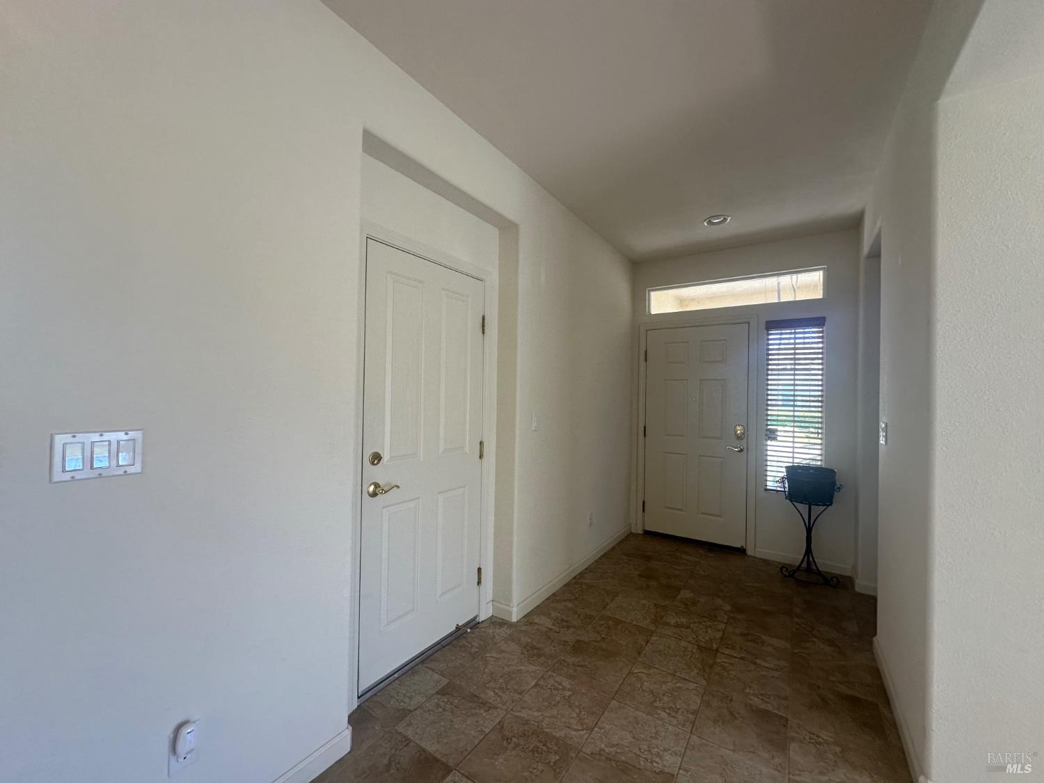 107 Riviera Drive Rio Vista, CA 94571 - Photo 5 of 15