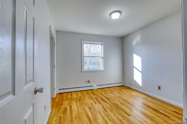 a view of empty room with window