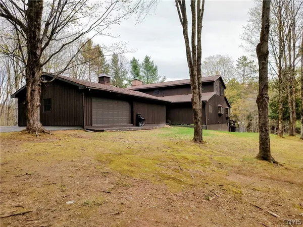 $875,000 | 2542 Miliddy Lane, Camden, NY 13316