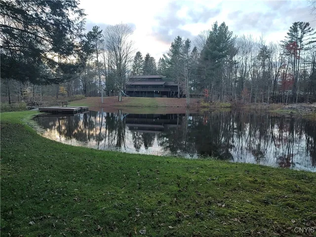 $875,000 | 2542 Miliddy Lane, Camden, NY 13316