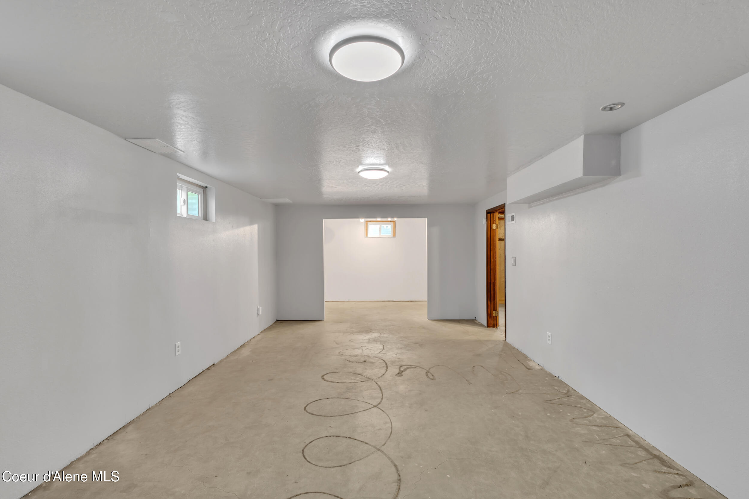 222 South Ross Point Road Post Falls, ID 83854 - Photo 31 of 47 31. Basement Family Room
