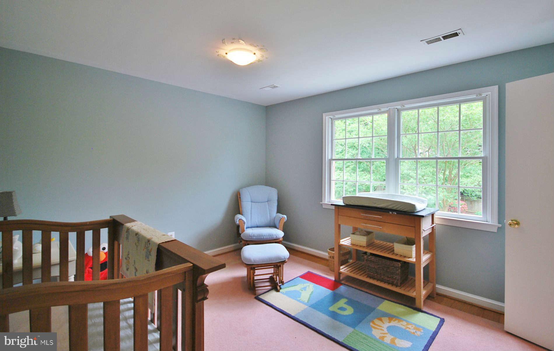 6207 Long Meadow Road McLean, VA 22101 - Photo 22 of 30 Bedroom