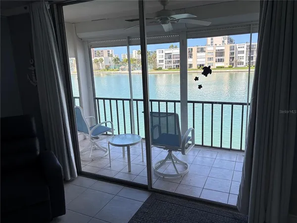 $2,500 | 7540 Bay Island Drive South, Unit 253, South Pasadena, FL 33707