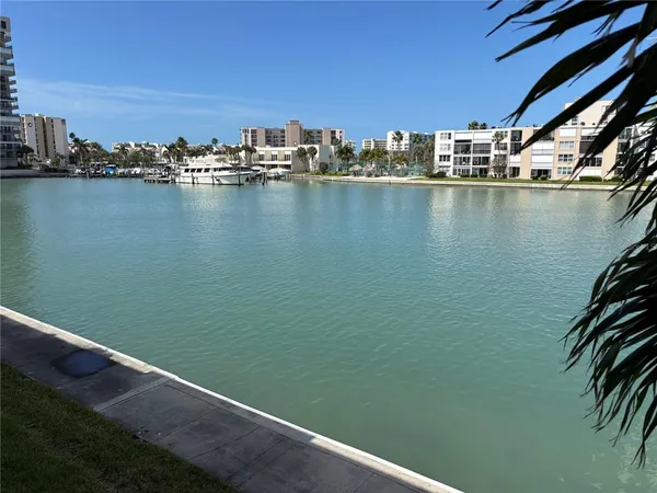 $2,500 | 7540 Bay Island Drive South, Unit 253, South Pasadena, FL 33707