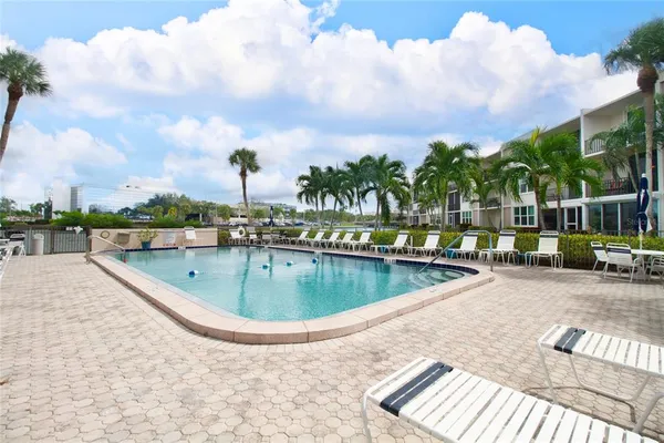 $2,500 | 7540 Bay Island Drive South, Unit 253, South Pasadena, FL 33707