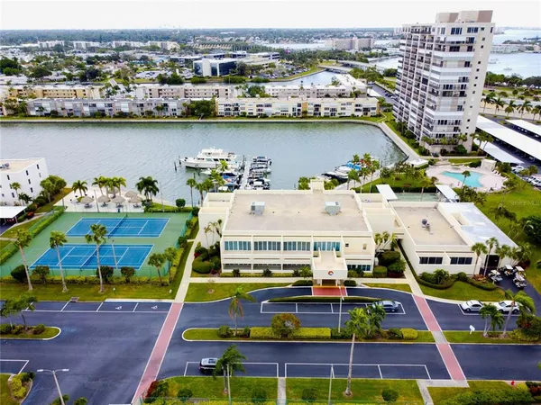 $2,500 | 7540 Bay Island Drive South, Unit 253, South Pasadena, FL 33707