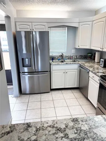 $2,500 | 7540 Bay Island Drive South, Unit 253, South Pasadena, FL 33707