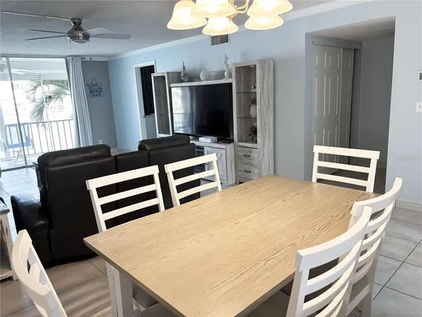 $2,500 | 7540 Bay Island Drive South, Unit 253, South Pasadena, FL 33707