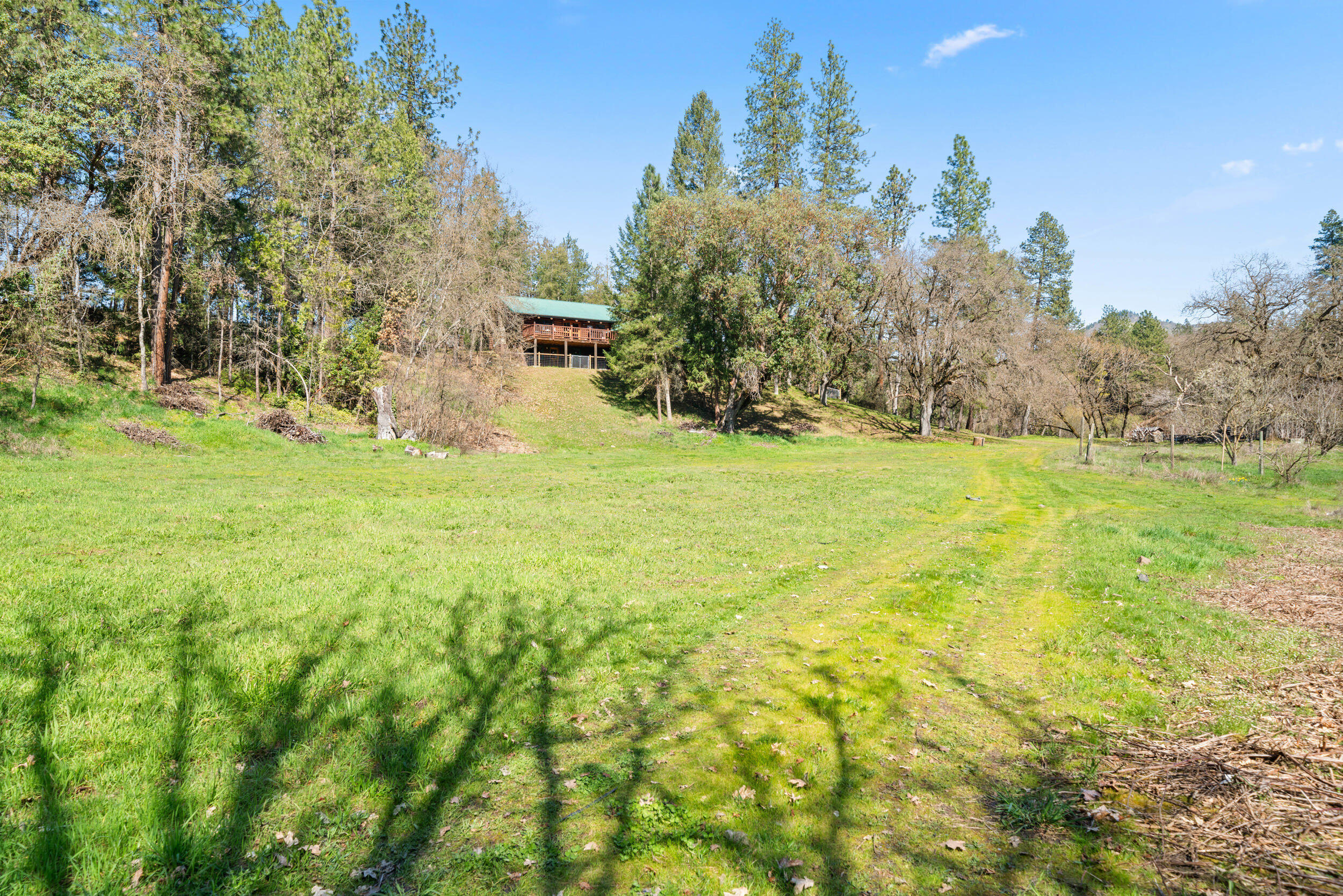 151 Kubli Road Grants Pass, OR 97527 - Photo 3 of 55