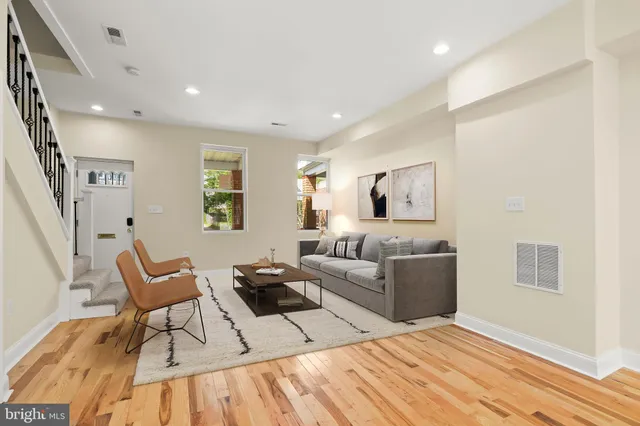 $199,900 | 3827 Boarman Avenue, Baltimore, MD 21215