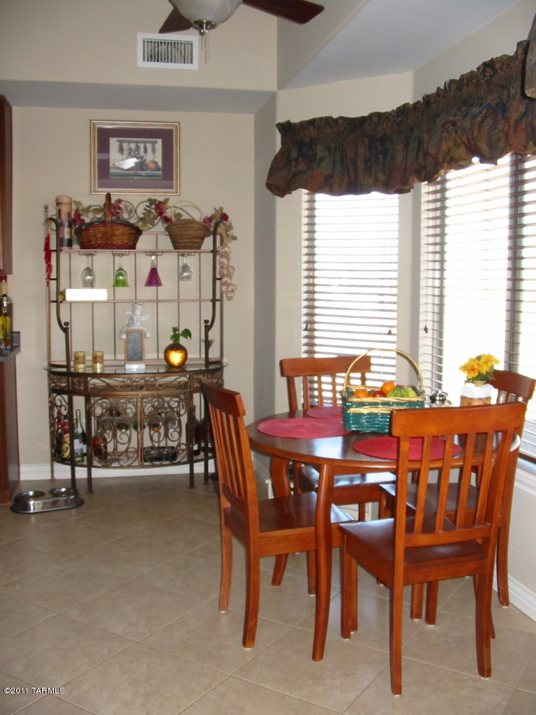6763 South Star Ridge Place Tucson, AZ 85757 - Photo 5 of 15