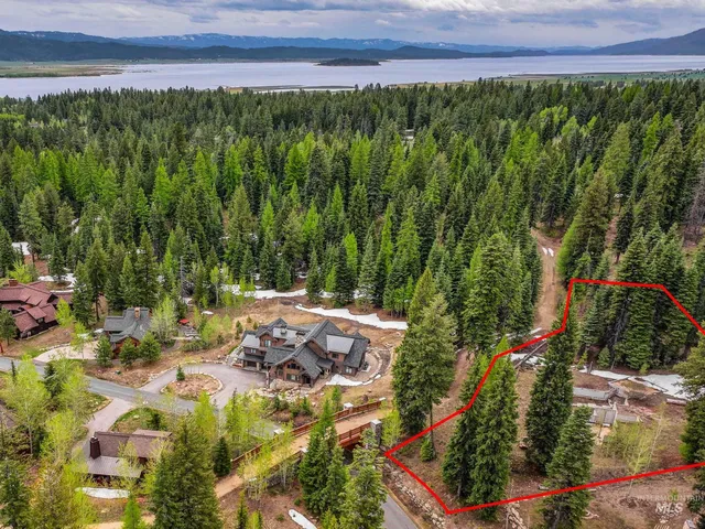 $625,000 | 53 Pinnacle Court, Cascade, ID 83611