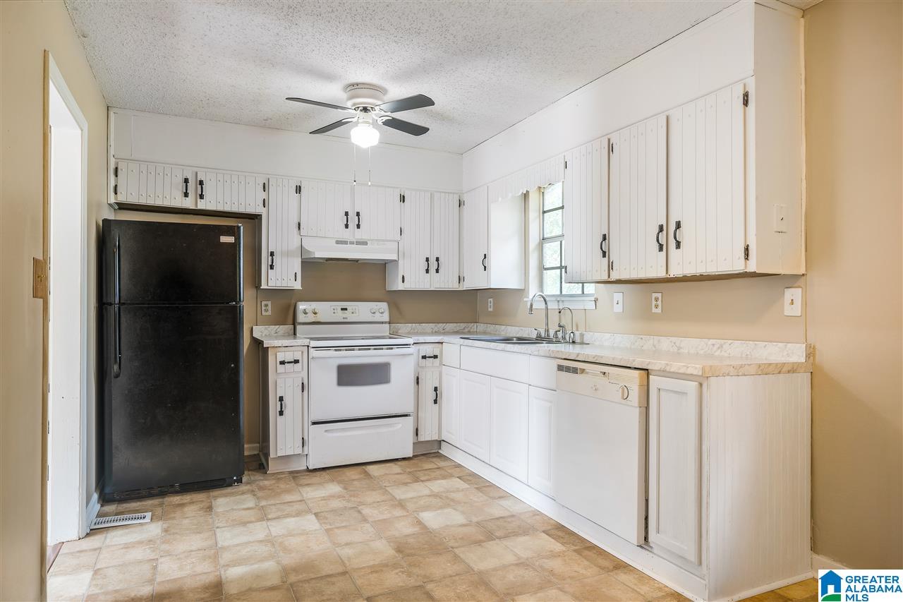 100 Meadowgreen Lane Montevallo, AL 35115 - Photo 8 of 25