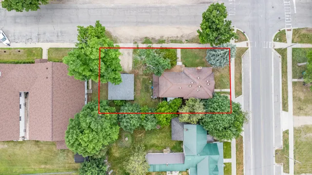 $128,000 | 405 East 5th Street, Evart, MI 49631