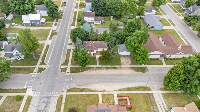 $128,000 | 405 East 5th Street, Evart, MI 49631