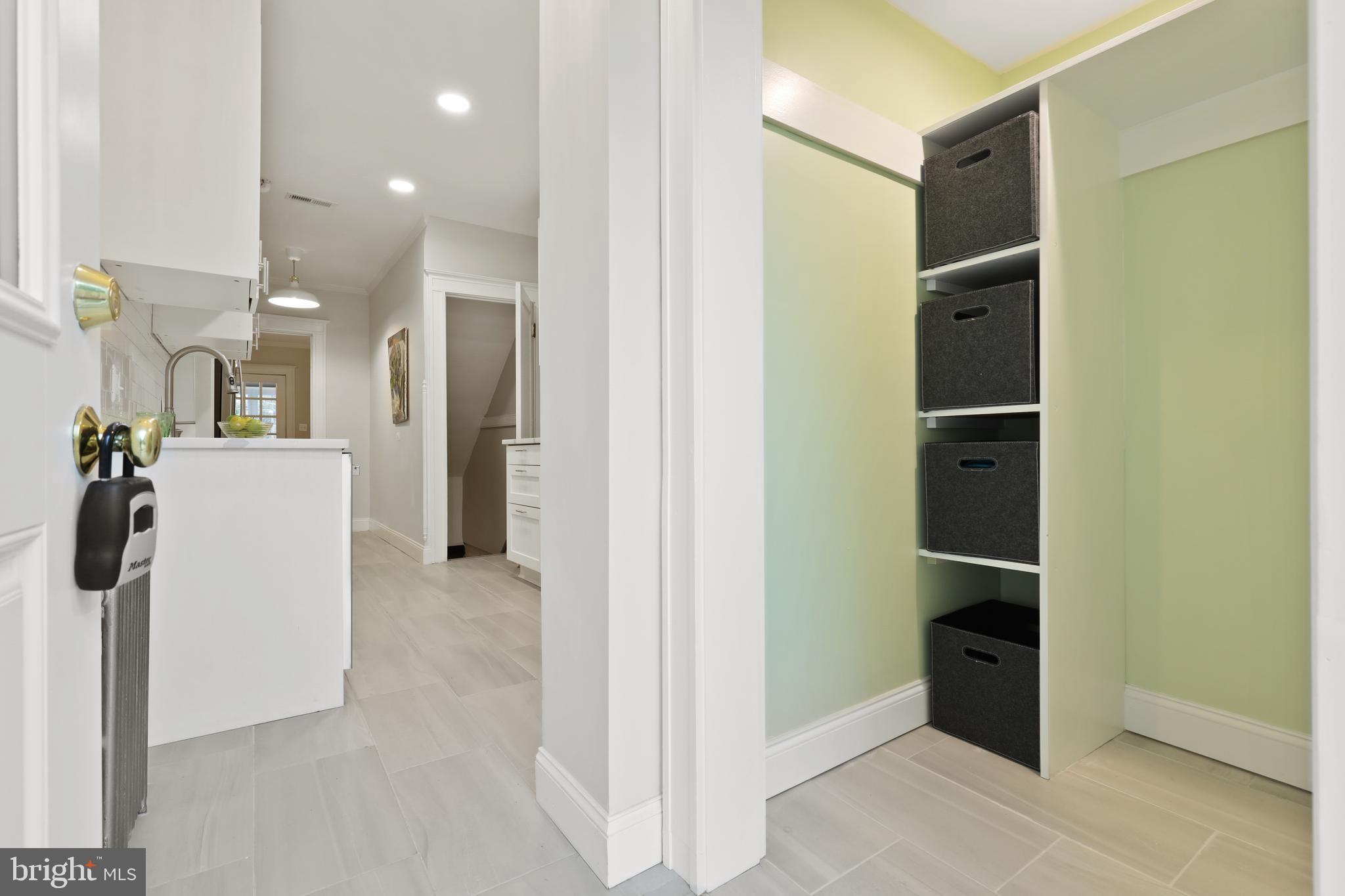 4304 Roland Avenue Baltimore, MD 21210 - Photo 11 of 45 view from rear entry - mudroom and kitchen