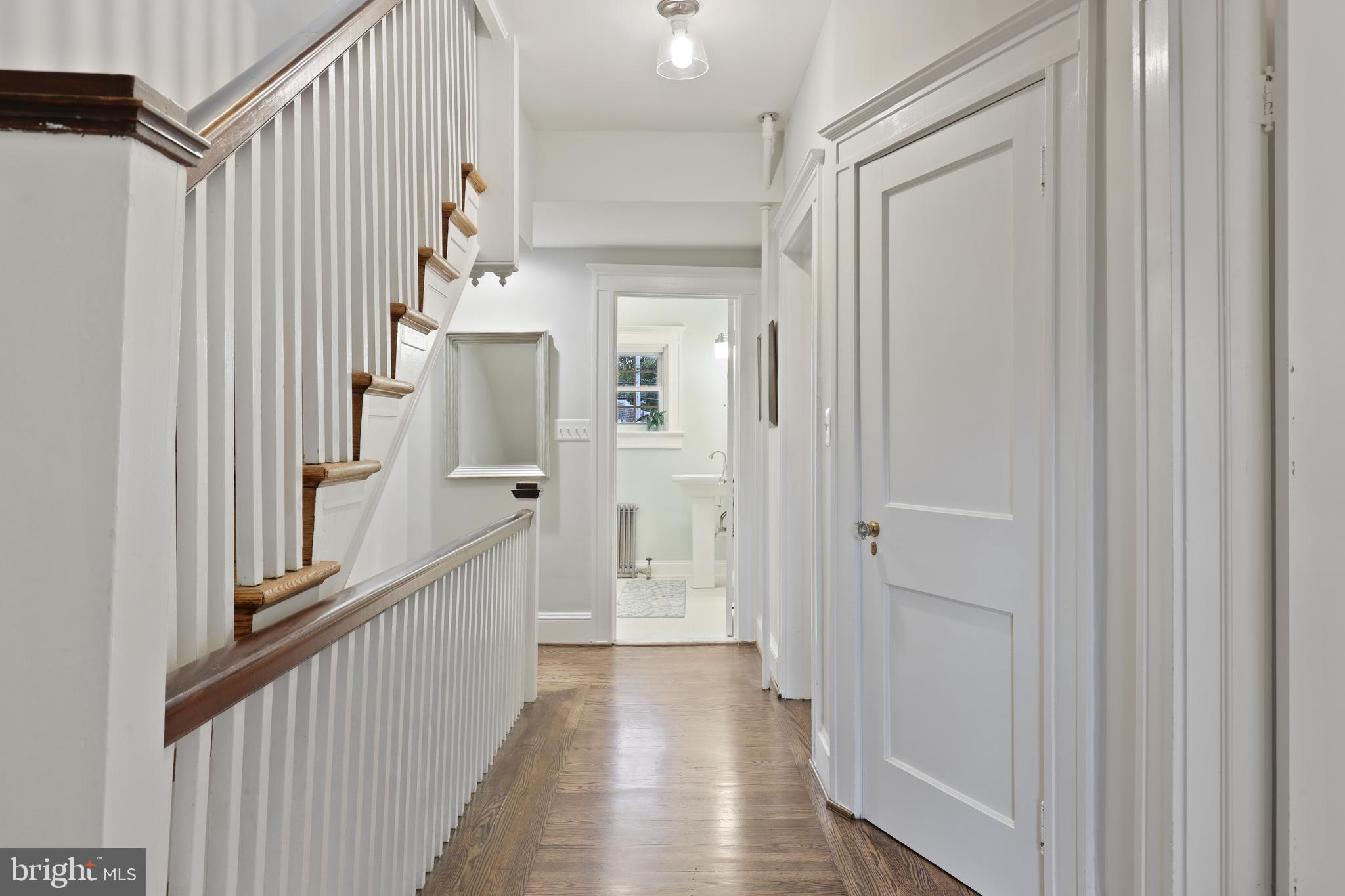 4304 Roland Avenue Baltimore, MD 21210 - Photo 15 of 45 2nd fl hall looking toward hall bathroom