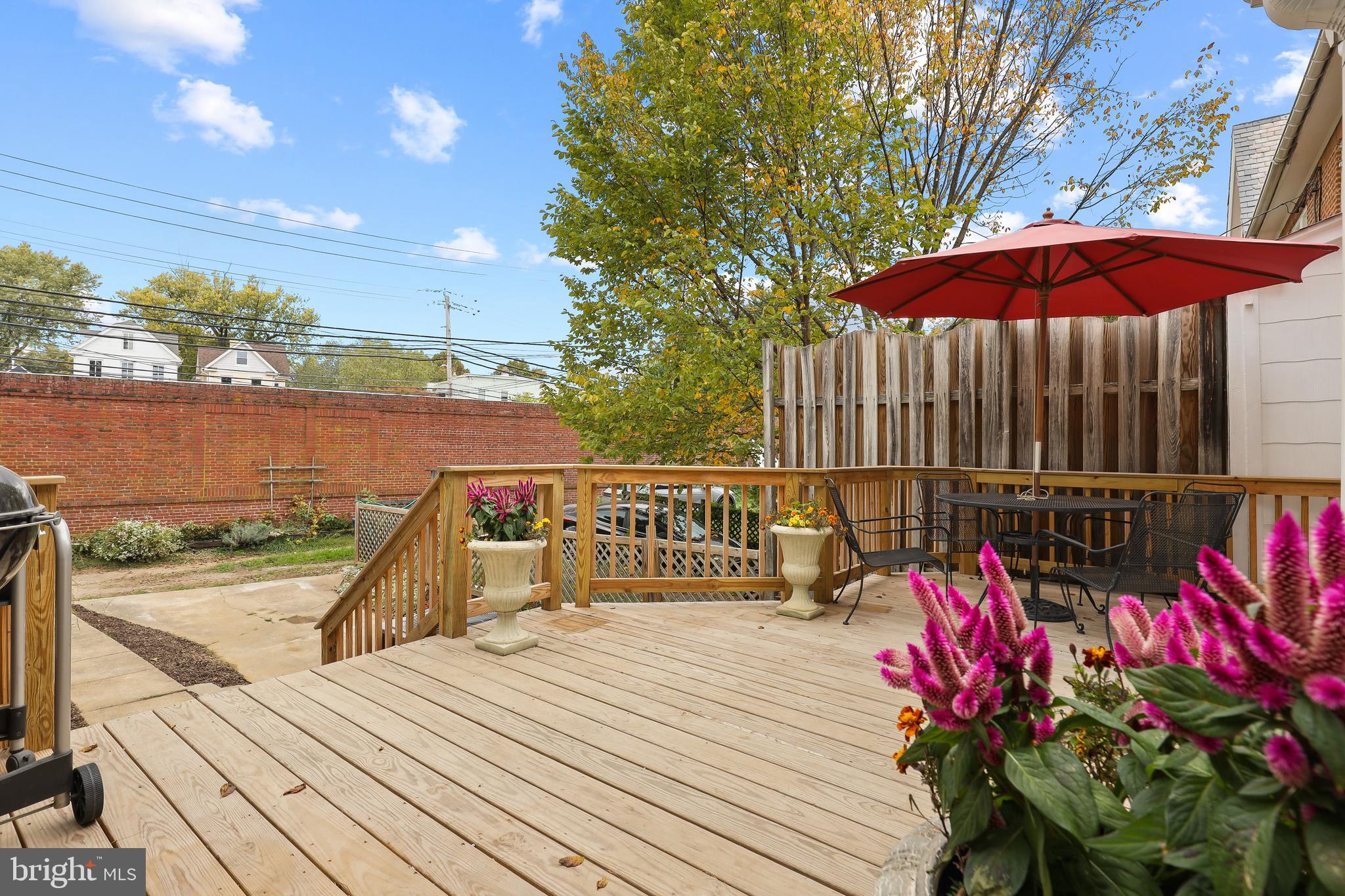 4304 Roland Avenue Baltimore, MD 21210 - Photo 42 of 45 new pressure treated lg deck off kitchen and DR