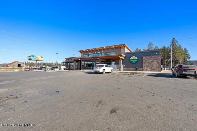 $1,402,640 | 480 West Fryeburg Avenue, Hayden, ID 83835