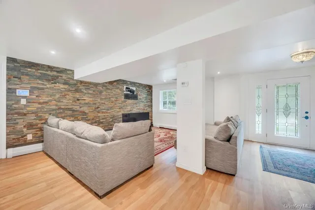 $1,595,000 | 90 Rockland Drive, Jericho, NY 11753