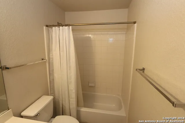 $1,995 | 4719 Manitou Bay, San Antonio, TX 78259