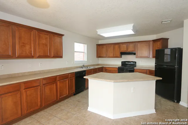 $1,995 | 4719 Manitou Bay, San Antonio, TX 78259